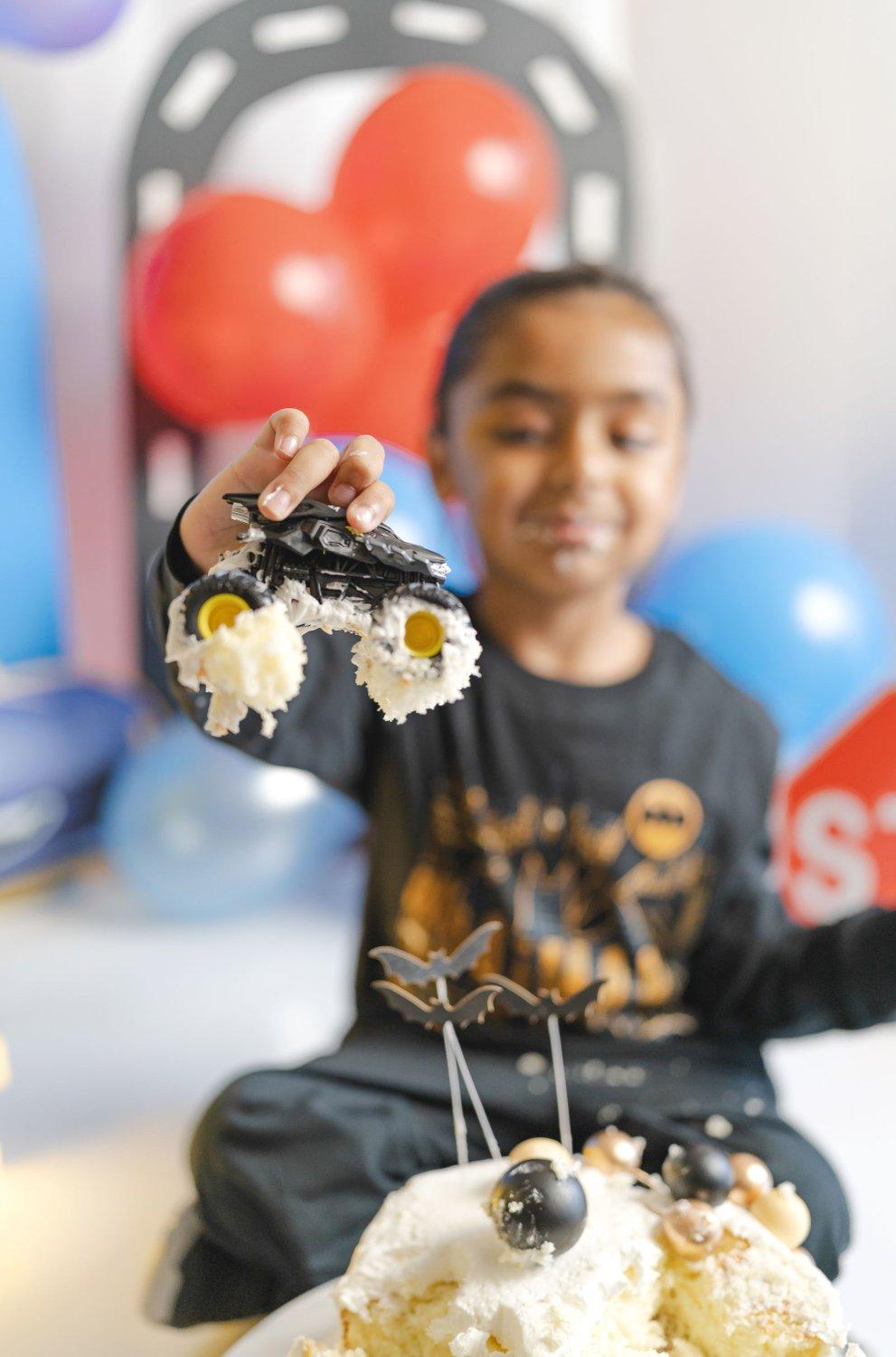 carousel-hero-element image-12