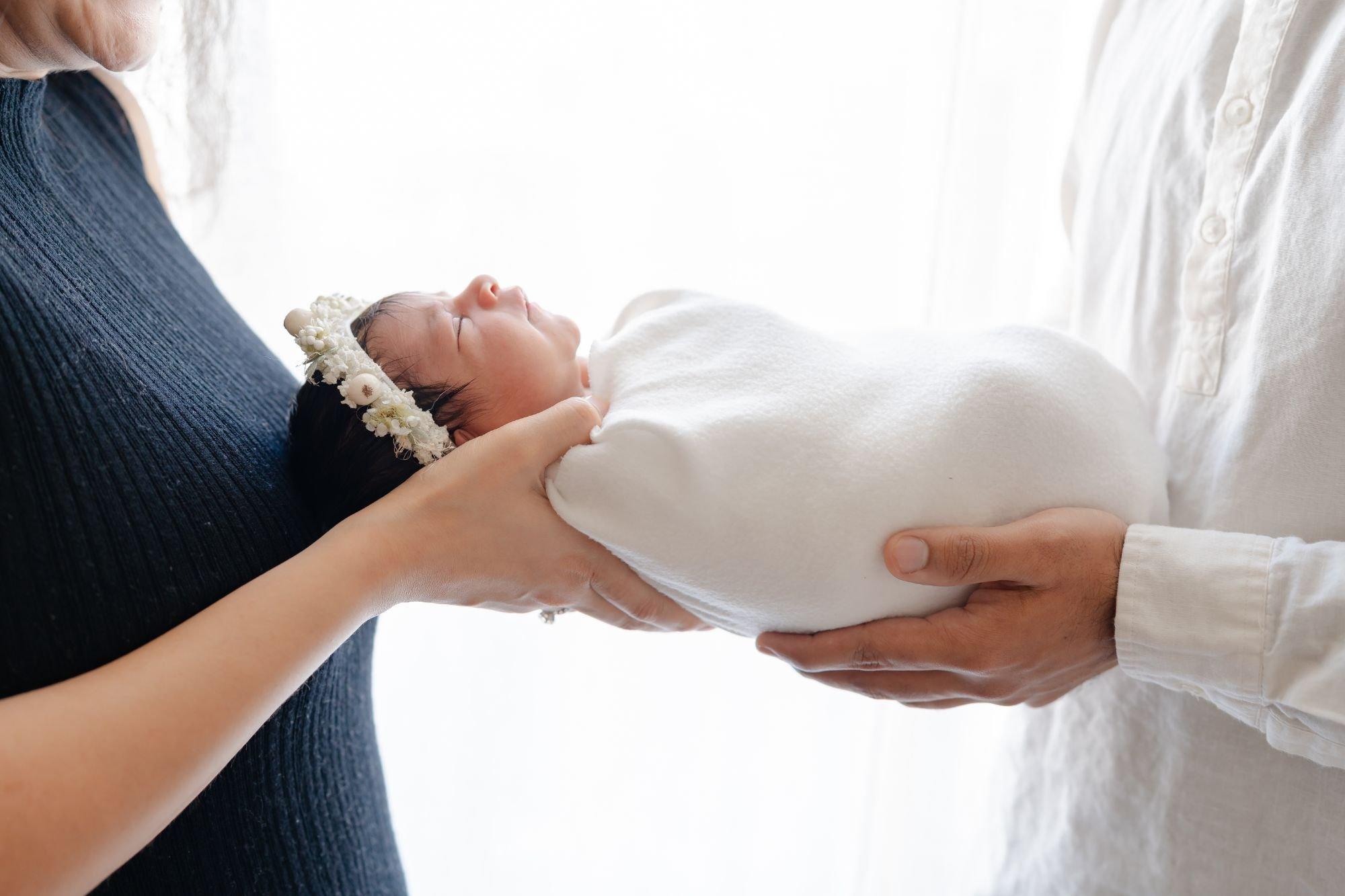 carousel-hero-element image-16